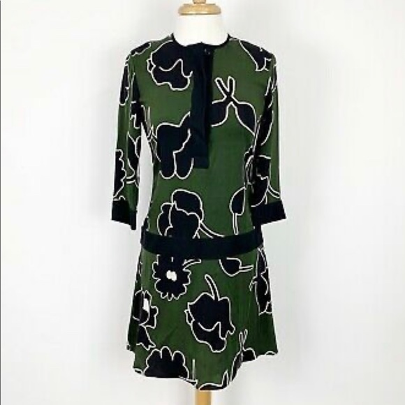 Diane Von Furstenberg Dresses & Skirts - DIANE VON FURSTENBERG COCKTAIL DRESS